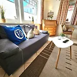 Haus Caecilie Whg 1 *